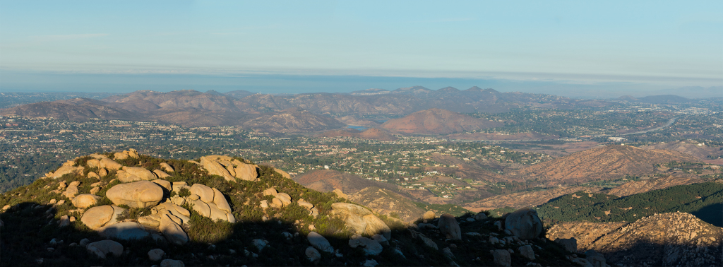 Looking towards Lake Hodges from the Mt Woodson Trail