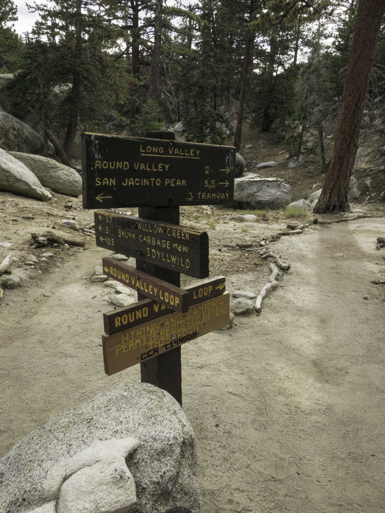 Head right at this sign towards Round Valley