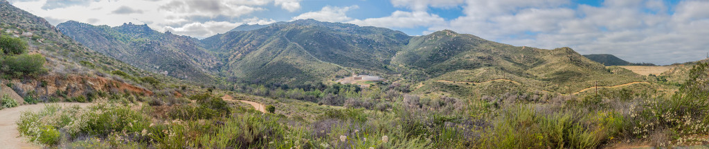 The road winding its way up from Blue Sky Reserve towards the Ramona Dam. 