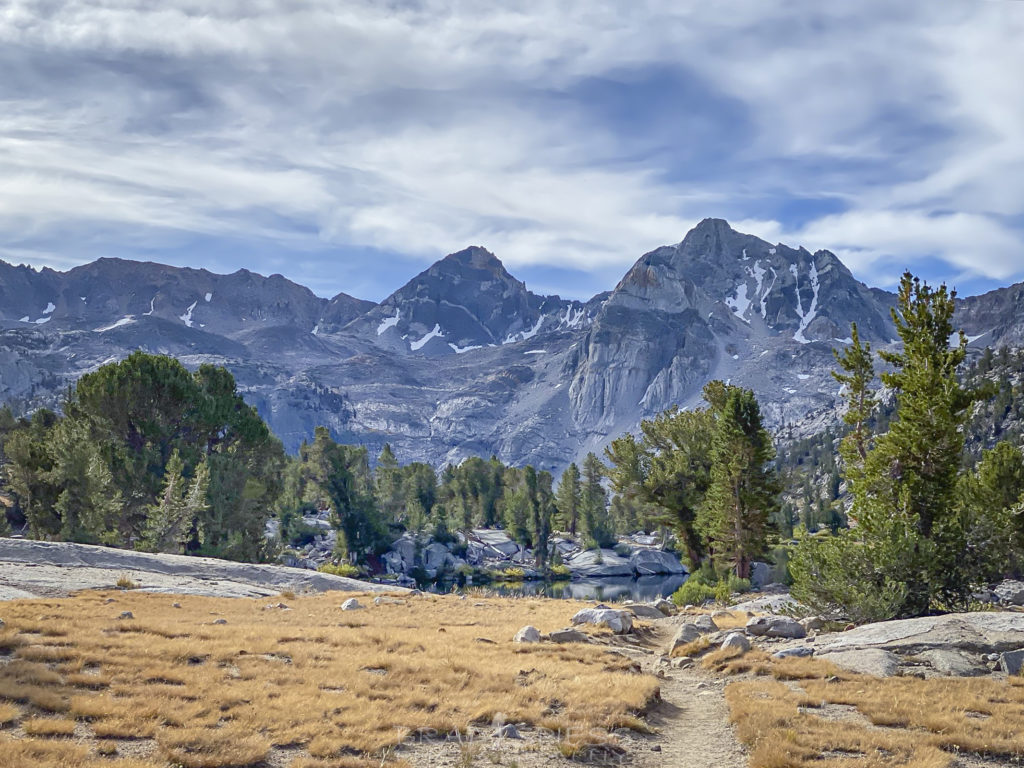 Our first glimpse of Lower Rae Lakes